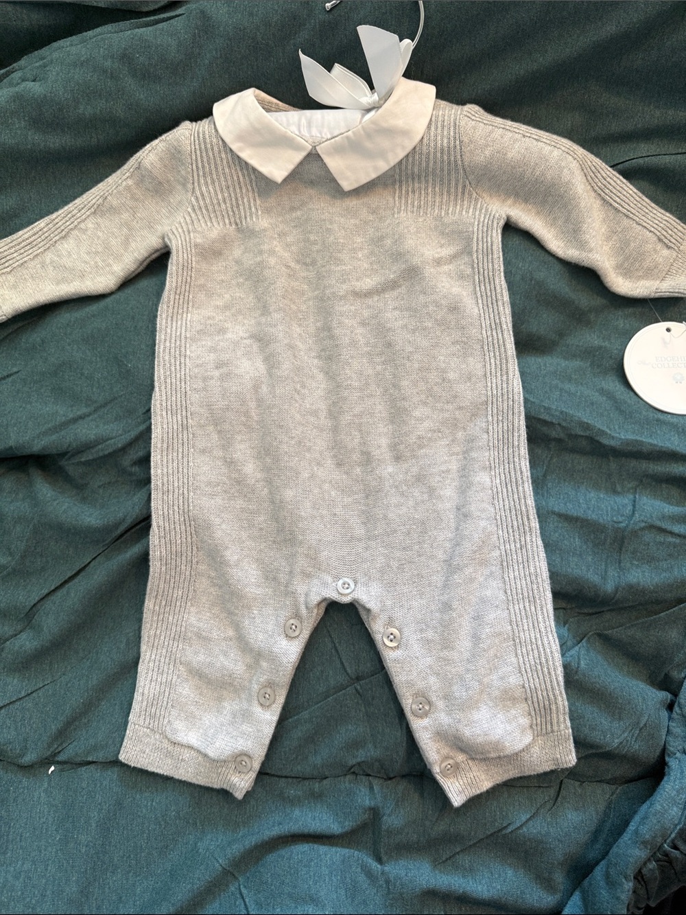 Edgehill Collection Light Gray Knit One-Piece with White Collar